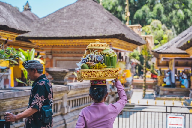 average wage in bali